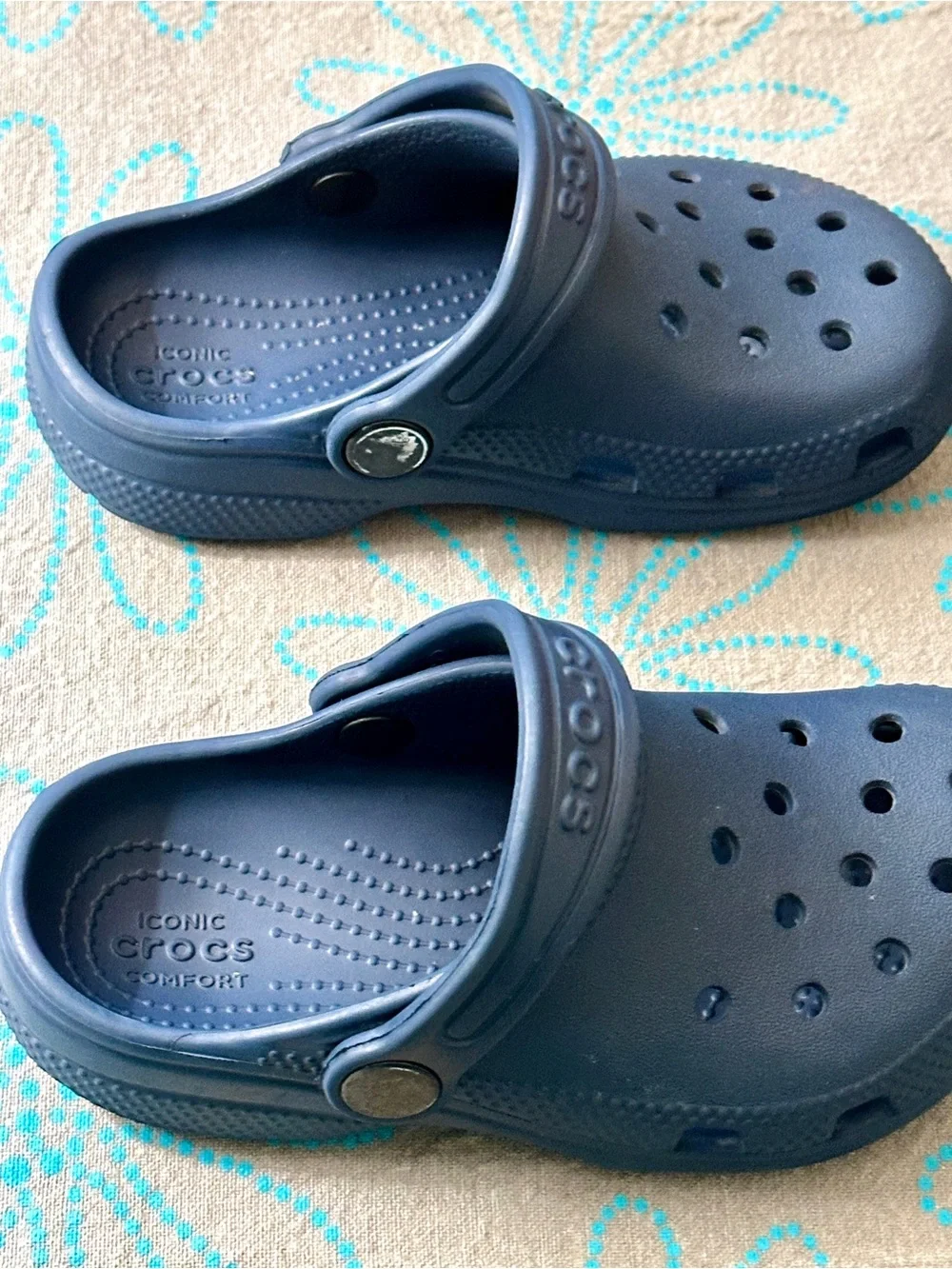 CROCS classic clog